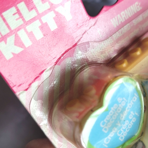 3/$15 🌸 Hello Kitty Mega Bloks: Music - Picture 3 of 4